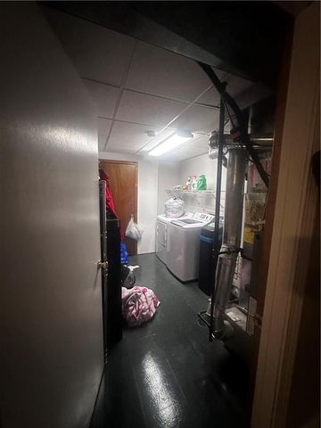 3415 S Davidson Court, Independence, MO 64055