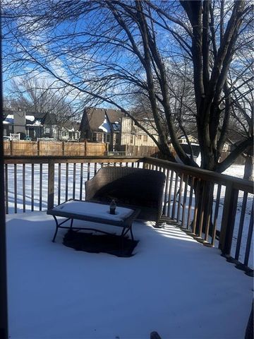 3415 S Davidson Court, Independence, MO 64055