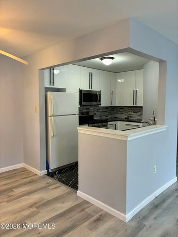 419 Hancock Place, Morganville, NJ 07751