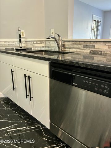 419 Hancock Place, Morganville, NJ 07751