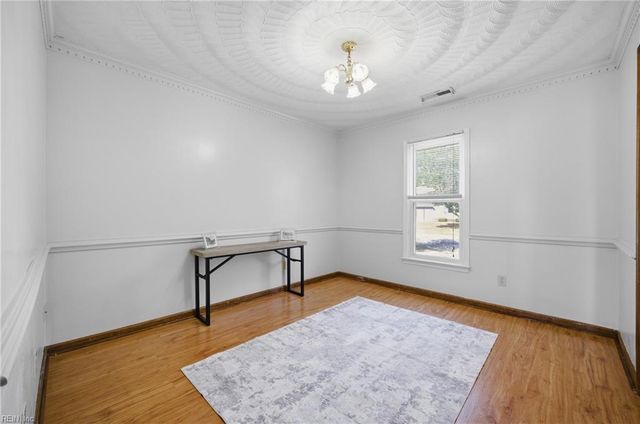 1009 Priscilla LN, Chesapeake, VA 23322