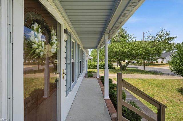 1009 Priscilla LN, Chesapeake, VA 23322