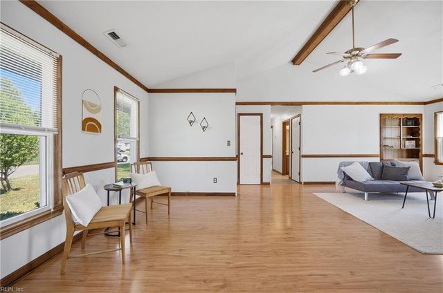 1009 Priscilla LN, Chesapeake, VA 23322