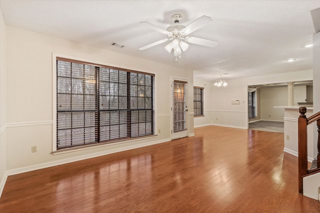 5047 JEFFREY KEITH DR, Bartlett, TN 38002