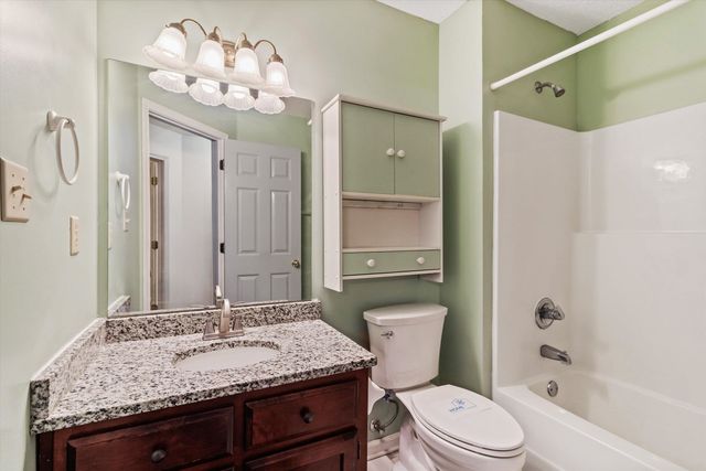 5047 JEFFREY KEITH DR, Bartlett, TN 38002