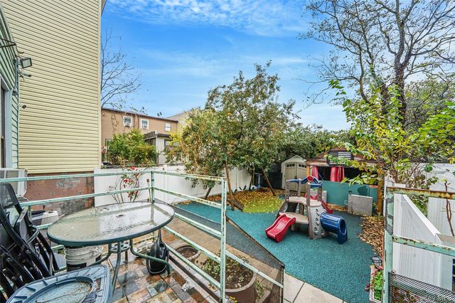 852 Blake Avenue, Brooklyn, NY 11207