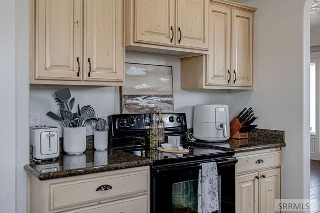 1125 Canal, Idaho Falls, ID 83402