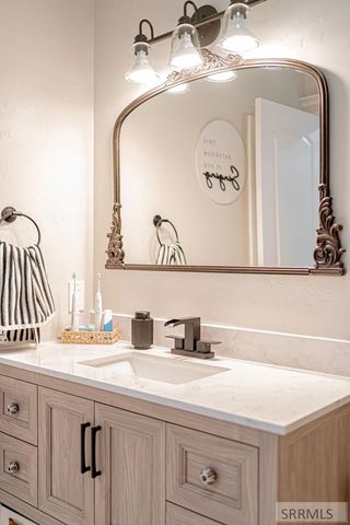 1125 Canal, Idaho Falls, ID 83402