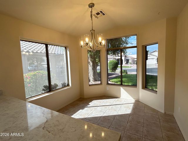 6661 W AURORA Drive, Glendale, AZ 85308