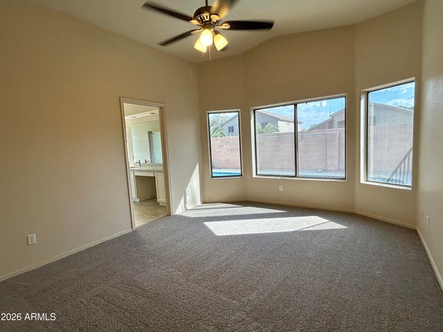 6661 W AURORA Drive, Glendale, AZ 85308