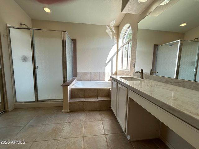 6661 W AURORA Drive, Glendale, AZ 85308