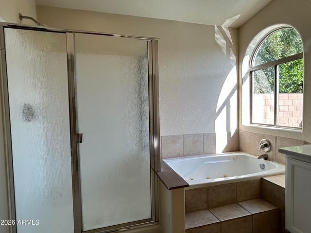 6661 W AURORA Drive, Glendale, AZ 85308