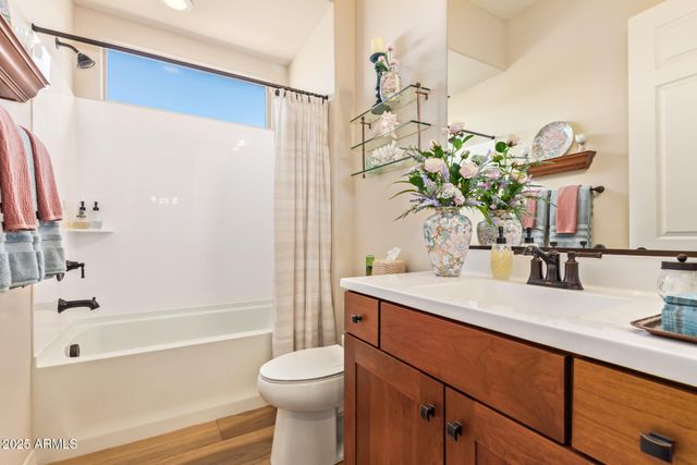 20283 N WAGNER WASH Drive, Buckeye, AZ 85396