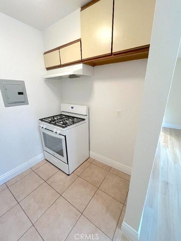 142 S Princeton Avenue 4, Fullerton, CA 92831