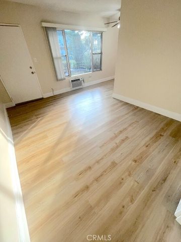 142 S Princeton Avenue 4, Fullerton, CA 92831