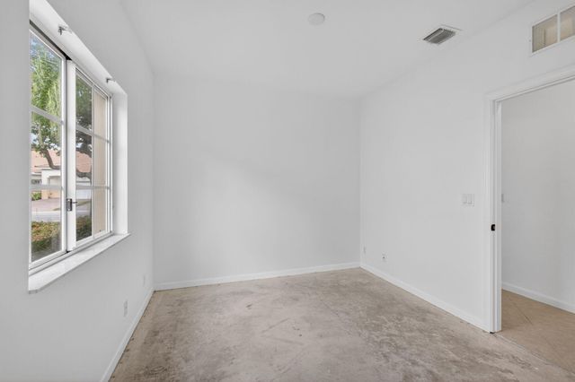 2344 Windjammer Way, West Palm Beach, FL 33411