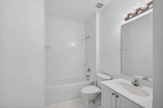 2344 Windjammer Way, West Palm Beach, FL 33411