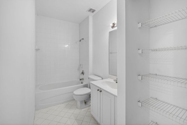 2344 Windjammer Way, West Palm Beach, FL 33411