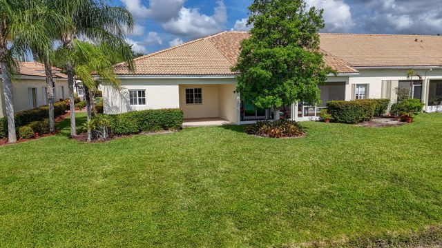 2344 Windjammer Way, West Palm Beach, FL 33411
