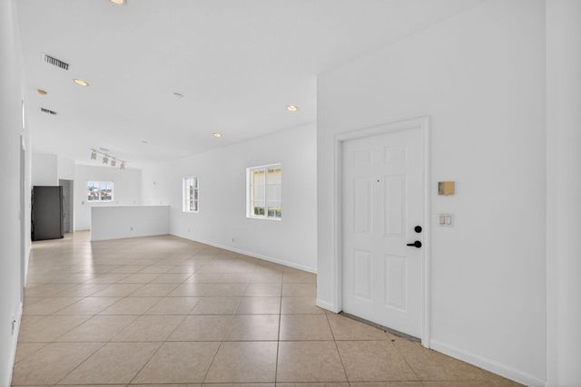 2344 Windjammer Way, West Palm Beach, FL 33411