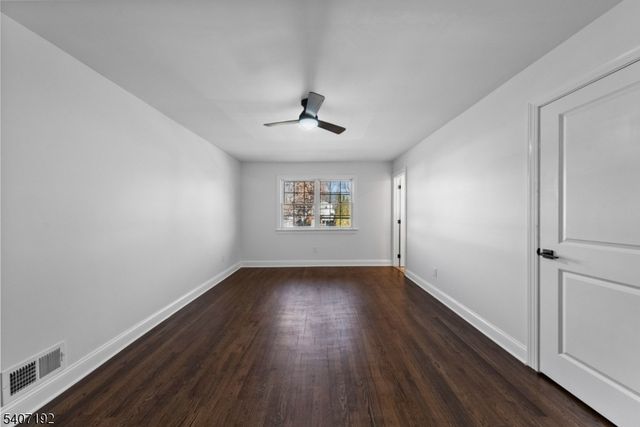 14 Harwich Rd, Mount Olive Twp., NJ 07836