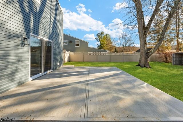 14 Harwich Rd, Mount Olive Twp., NJ 07836