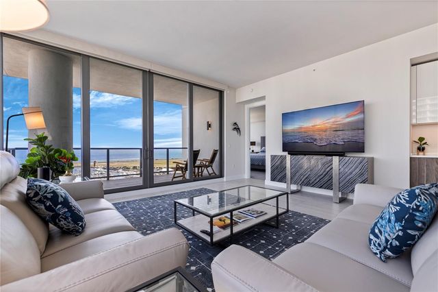 301 1ST STREET S 2103, St Petersburg, FL 33701