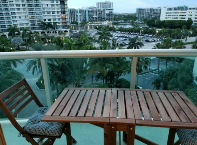 3801 S Ocean Drive 7Q, Hollywood, FL 33019