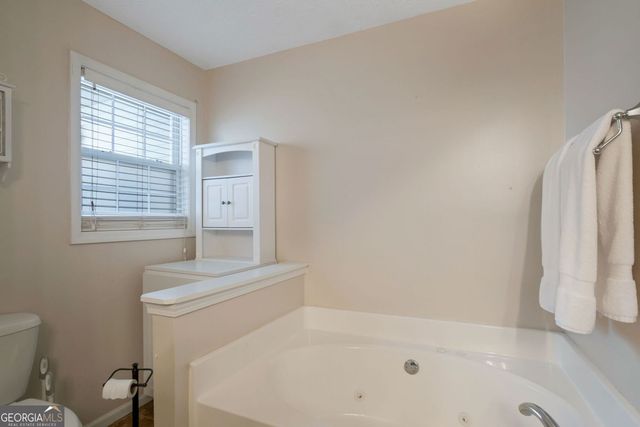 627 Bridle Creek Drive, Bethlehem, GA 30620