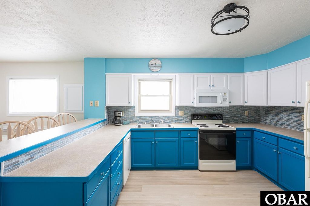 Image 9 of property listing at 1541 N Virginia Dare Trl # L3, Kill Devil Hills, NC 27948