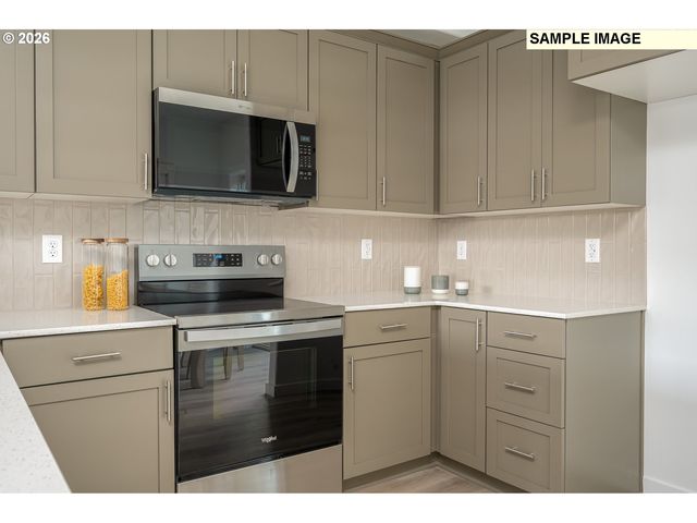 5096 Boise St, Portland, OR 97206
