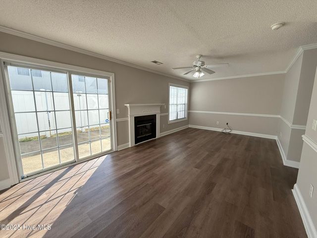 4215 Dudleys Grant Drive F, Winterville, NC 28590