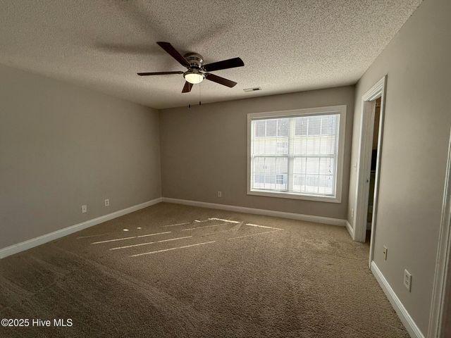 4215 Dudleys Grant Drive F, Winterville, NC 28590