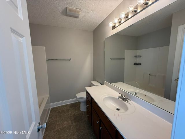 4215 Dudleys Grant Drive F, Winterville, NC 28590