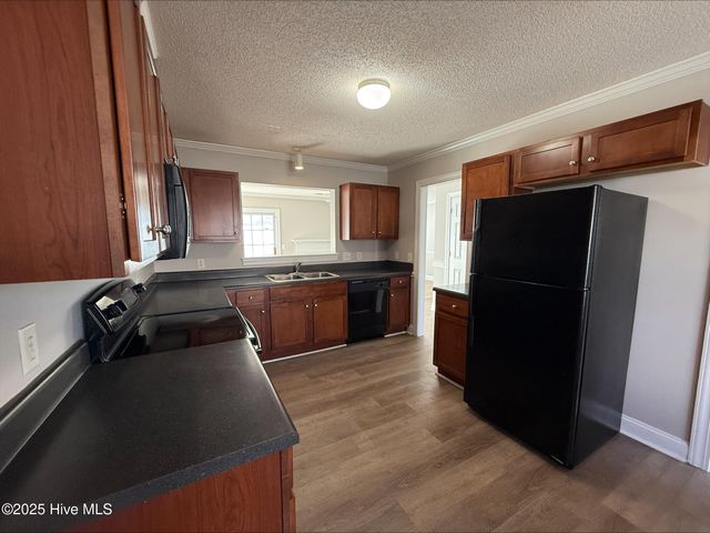 4215 Dudleys Grant Drive F, Winterville, NC 28590