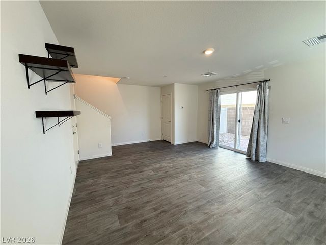 3720 Brilliant Sunset Street, Las Vegas, NV 89129