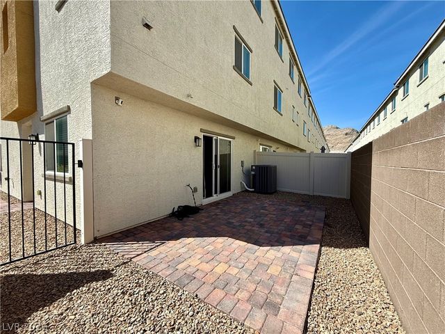 3720 Brilliant Sunset Street, Las Vegas, NV 89129