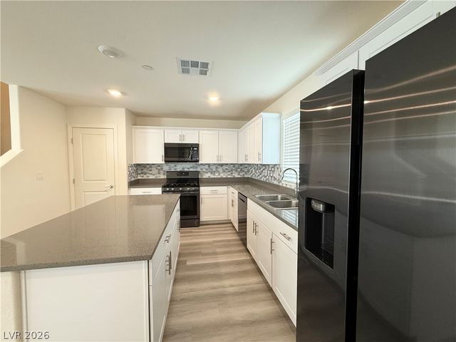 3720 Brilliant Sunset Street, Las Vegas, NV 89129