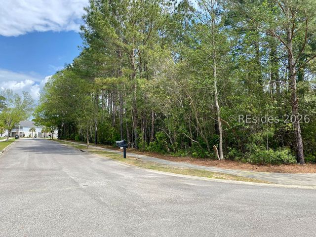 2235 Be Wheatley Dr, Beaufort, SC 29902