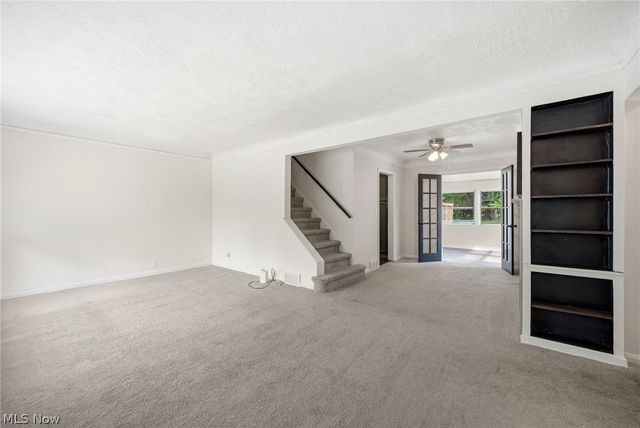 12958 W Pleasant Valley Road, Parma, OH 44130