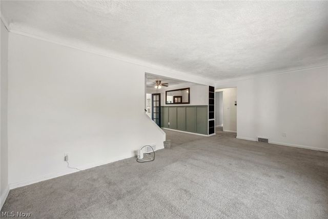 12958 W Pleasant Valley Road, Parma, OH 44130