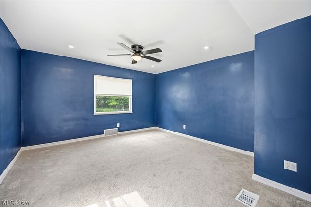 12958 W Pleasant Valley Road, Parma, OH 44130