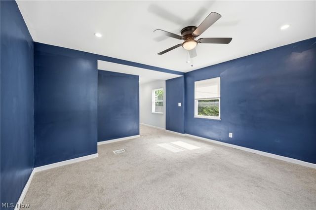 12958 W Pleasant Valley Road, Parma, OH 44130