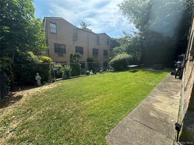 6119 232nd Street, Oakland Gardens, NY 11364