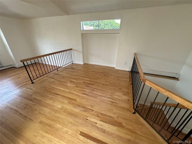 6119 232nd Street, Oakland Gardens, NY 11364