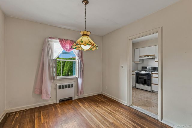 163 Laurel Drive, New Hyde Park, NY 11040