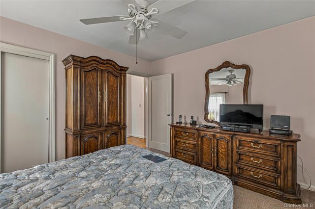 163 Laurel Drive, New Hyde Park, NY 11040