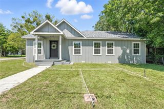 2812 Walnut Street, Greenville, TX 75401