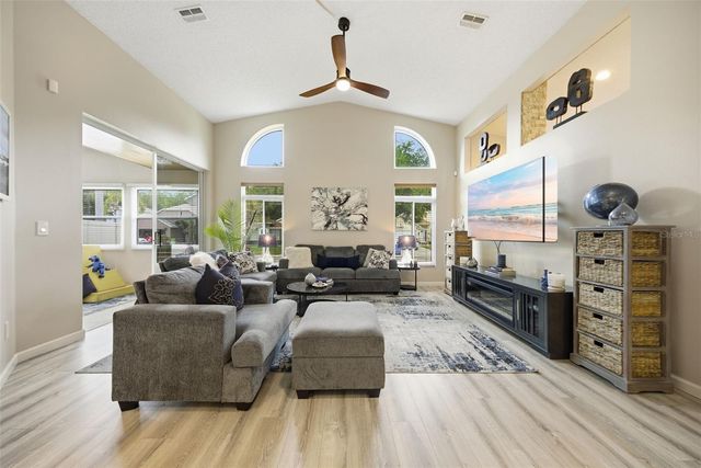 4852 RIDGEMOOR CIRCLE, Palm Harbor, FL 34685