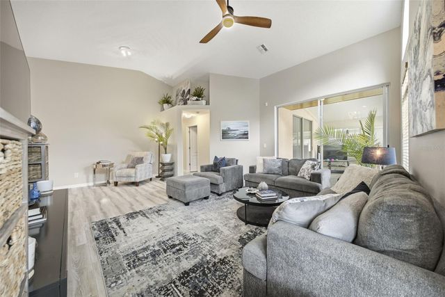 4852 RIDGEMOOR CIRCLE, Palm Harbor, FL 34685